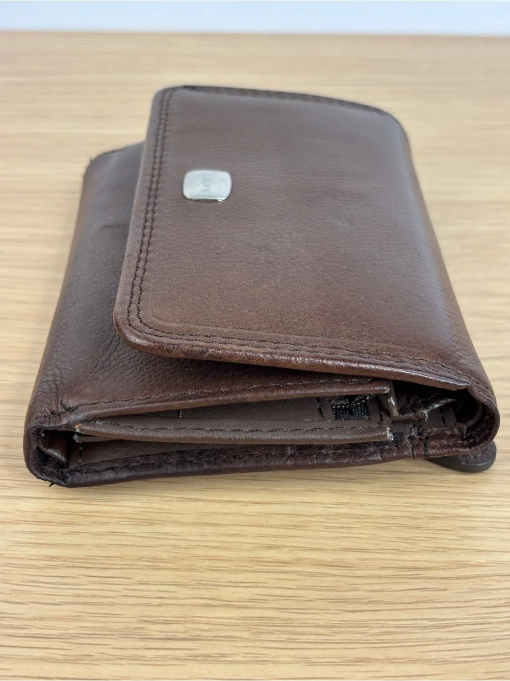 Vintage Rolfs Brown Pebbled Leather Trifold Wallet